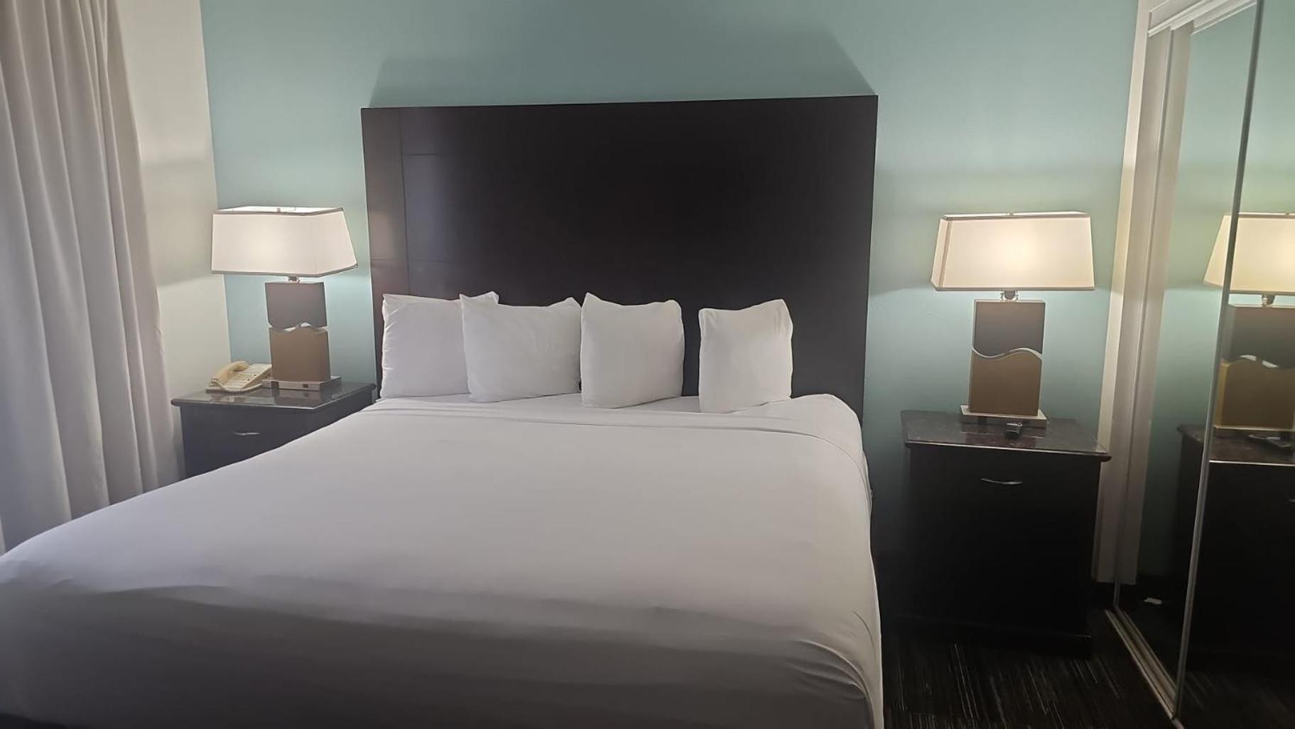 Montreal Suites أورلاندو المظهر الخارجي الصورة