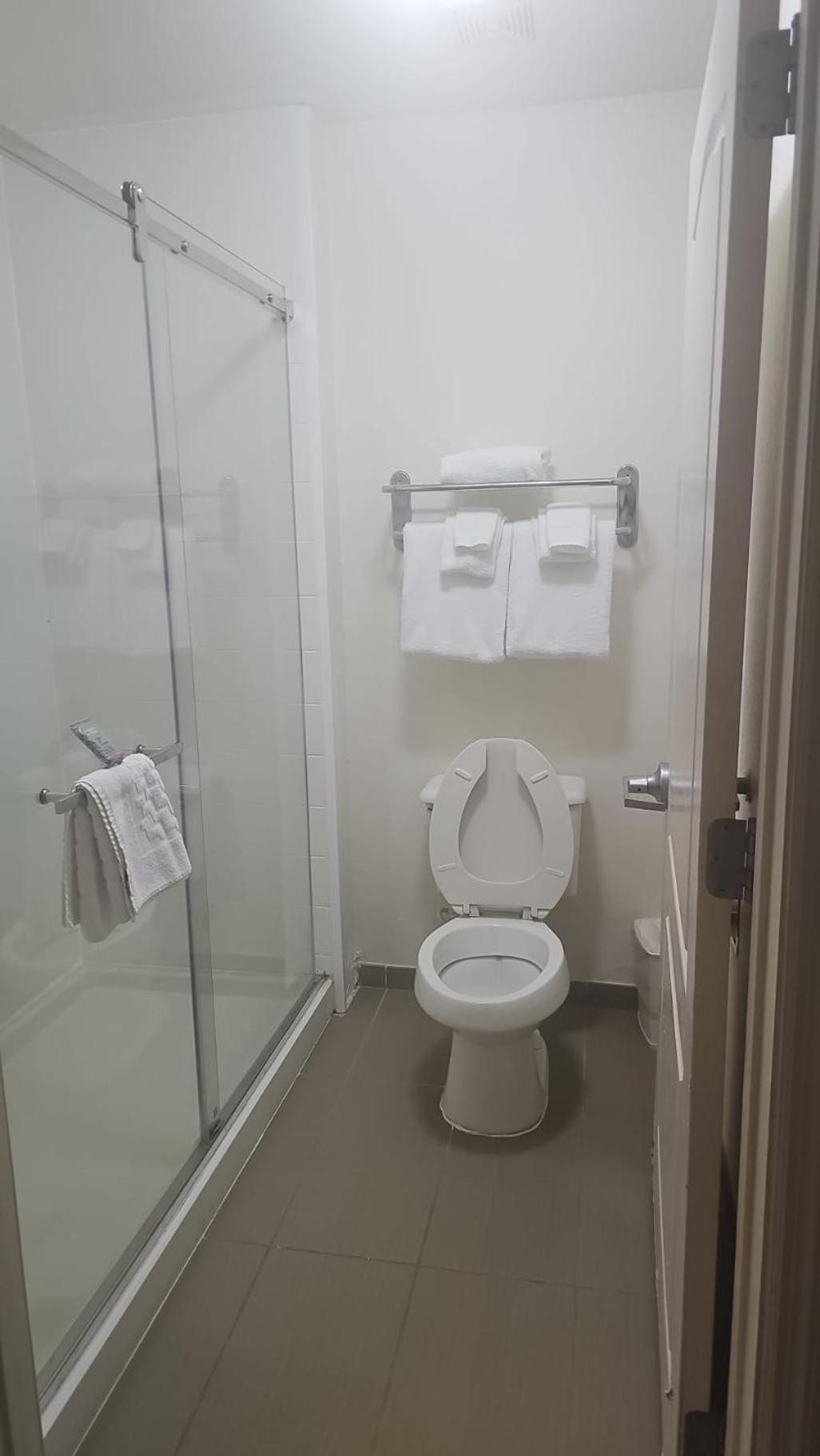 Montreal Suites أورلاندو المظهر الخارجي الصورة