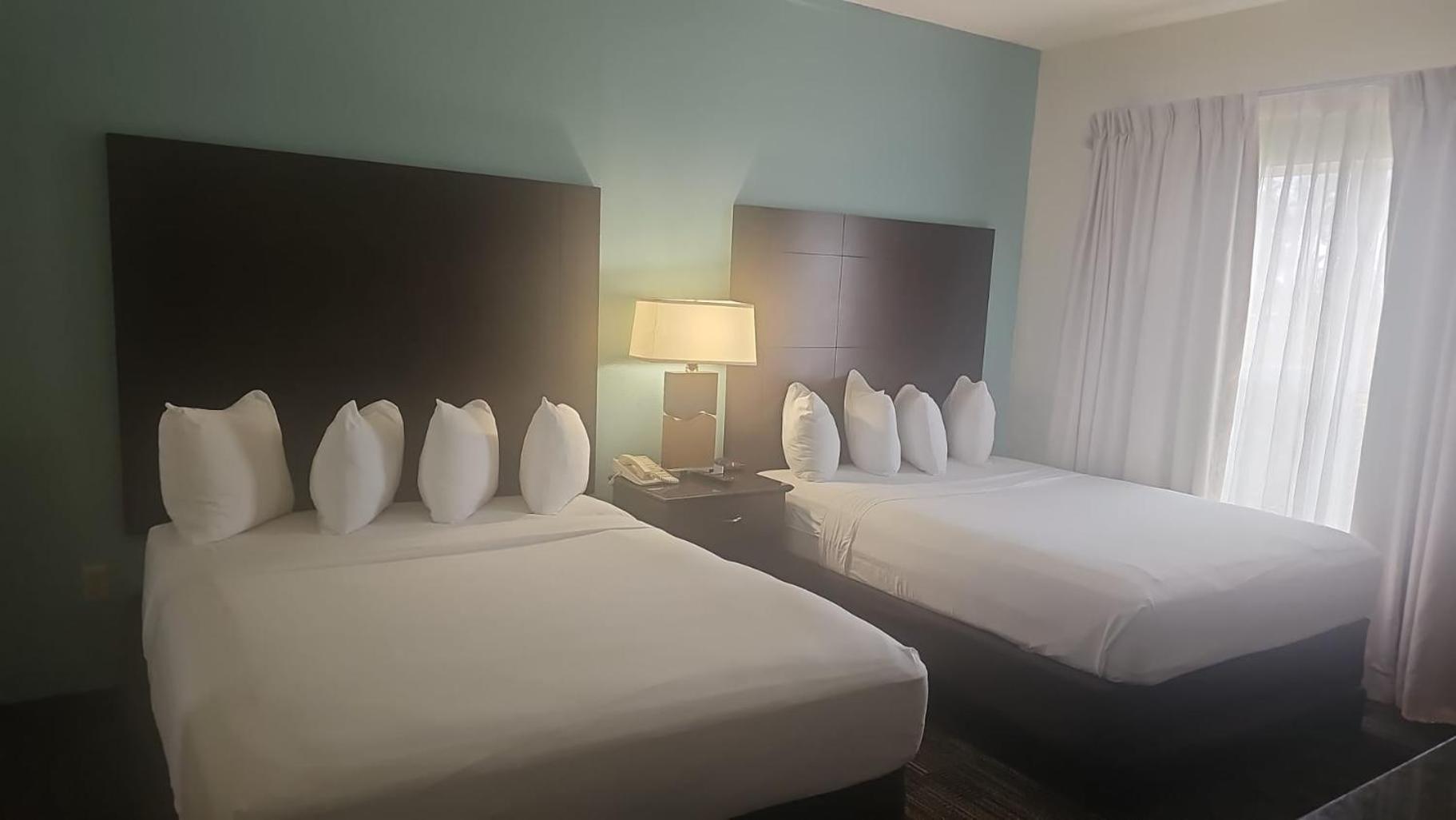 Montreal Suites أورلاندو المظهر الخارجي الصورة